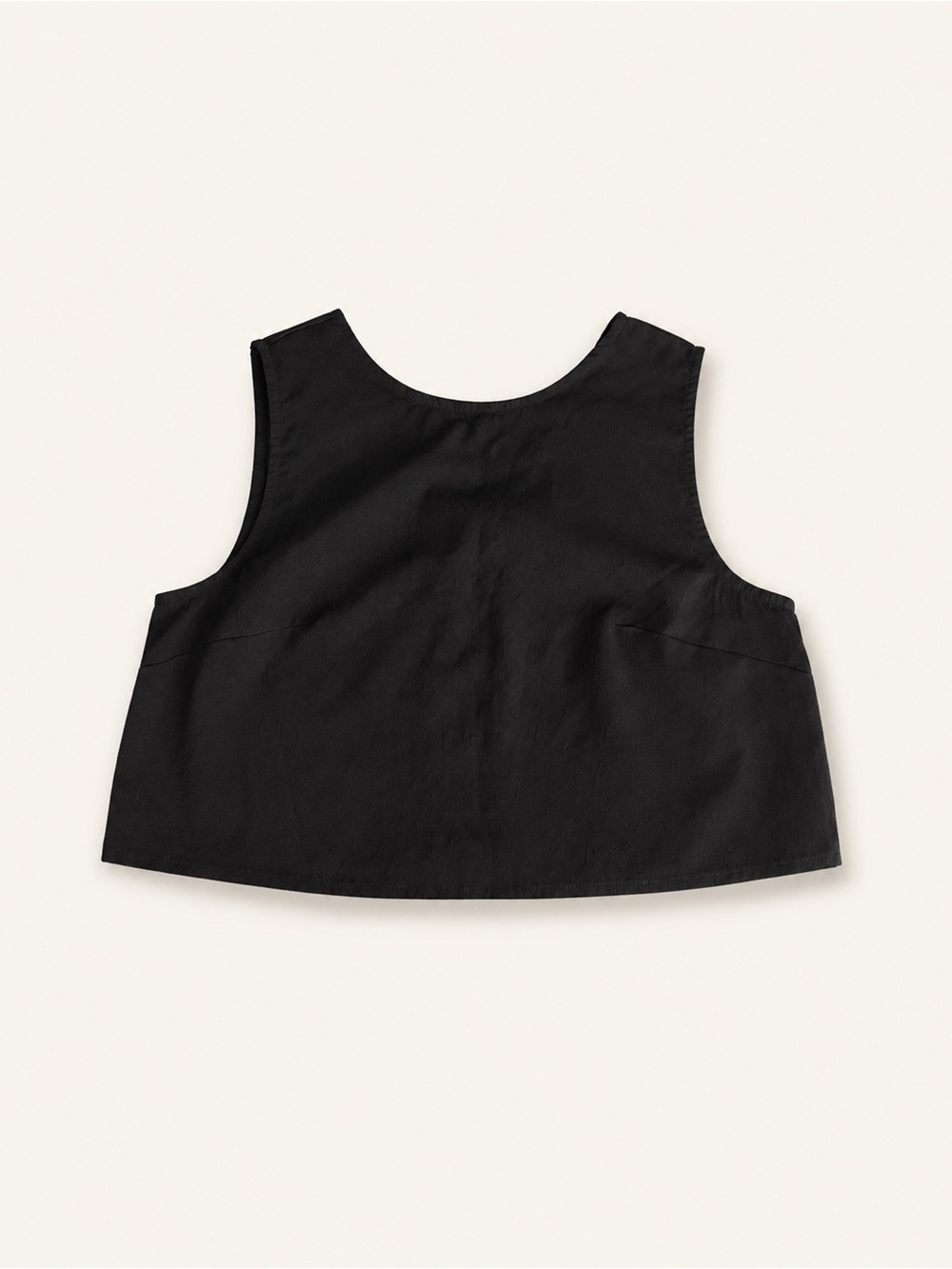 Button-Front Cropped Tank Top - Picture 5 of 7